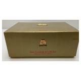 1999 Limited Edition 3637/5000 "A Christmas To Remember" Mickey & Minnie Porcelain Ornament By Patrick Simmons With COA In Original Box