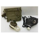 Vintage Israeli Gas Mask With Carrying Case (New)