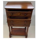 Small Three Drawer Chest Oak Table 23 3/4" L x 39 1/2" H x 15 3/4" W