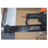 WEN 61721 18-Gauge 3/8-Inch to 2-Inch Pneumatic Brad Nailer