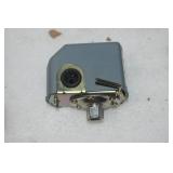 Low Pressure Switch