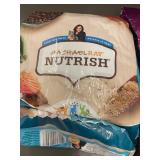 Cat Food Bundle â Rachael Ray Nutrish, Friskies, Essential Everyday (Lot of 3)