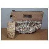 Sixtease Hazel Canvas Wristlet Sixtease Hazel Canvas Wristlet