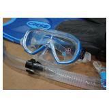 Cressi Adult Rondine Palau Fin Snorkel Set - Fin Size XS/S Cressi Adult Rondine Palau Fin Snorkel Set - Fin Size XS/S