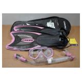 Cressi Adult Rondine Palau Fin Snorkel Set - Fin Size S/M Cressi Adult Rondine Palau Fin Snorkel Set - Fin Size S/M