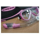 Cressi Adult Rondine Palau Fin Snorkel Set - Fin Size S/M Cressi Adult Rondine Palau Fin Snorkel Set - Fin Size S/M