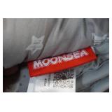 Cushioned Play Mat with Non-Slip Backing Cushioned Play Mat with Non-Slip Backing