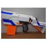 Nerf Elite Retaliator Blaster with Extra Darts Nerf Elite Retaliator Blaster with Extra Darts