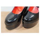 Black Gloss Mary Jane Platform Heels - Size Large(8-10) Black Gloss Mary Jane Platform Heels - Size Large(8-10)