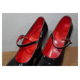 Black Gloss Mary Jane Platform Heels - Size Large(8-10) Black Gloss Mary Jane Platform Heels - Size Large(8-10)