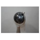 Vintage Eiffel Tower with Globe Top Vintage Eiffel Tower with Globe Top