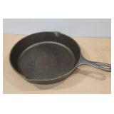 Lodge 10.5" Cast Iron Skillet Lodge 10.5" Cast Iron Skillet