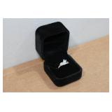 Elegant Spring Fashion Ring - Fits Like Size 8 Elegant Spring Fashion Ring - Fits Like Size 8