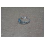 Elegant Spring Fashion Ring - Fits Like Size 8 Elegant Spring Fashion Ring - Fits Like Size 8