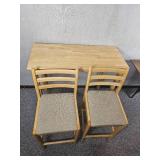 Kitchenette High Top Table & Stools Kitchenette High Top Table & Stools