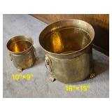 Vintage Hammered Brass Lions Head Jardinière Planters Pair Vintage Hammered Brass Lions Head Jardinière Planters Pair