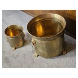 Vintage Hammered Brass Lions Head Jardinière Planters Pair Vintage Hammered Brass Lions Head Jardinière Planters Pair