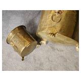 Vintage Hammered Brass Lions Head Jardinière Planters Pair Vintage Hammered Brass Lions Head Jardinière Planters Pair