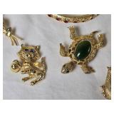 Brilliant Vintage Costume Jewelry Collection - Gold - (25) Brilliant Vintage Costume Jewelry Collection - Gold - (25)