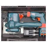 Black & Decker VersaPack Portable Power Tool Kit - Hand Saw VP600 - Drill VP825 Black & Decker VersaPack Portable Power Tool Kit - Hand Saw VP600 - Drill VP825