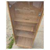 Melamine display cabinet with clear plastic door, locks, 2 keys and 4 wheels