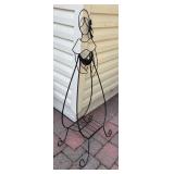 Little Lady Metal Planter Stand