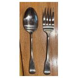 Oneida Deluxe Flatware