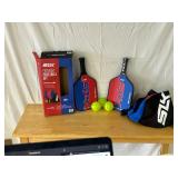 Selkirk SLK Prime Max Pickleball Bundle MSRP - $69.99 Selkirk SLK Prime Max Pickleball Bundle MSRP - $69.99