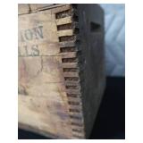 VINTAGE / ANTIQUE AMMO BOX W/ VINTAGE DECOY VINTAGE / ANTIQUE AMMO BOX W/ VINTAGE DECOY