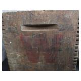 VINTAGE / ANTIQUE AMMO BOX W/ VINTAGE DECOY VINTAGE / ANTIQUE AMMO BOX W/ VINTAGE DECOY