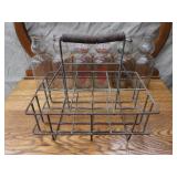SET OF 6 CREAM TOP MILK BOTTLES AND METAL MILK BOTTLE CARRIER SET OF 6 CREAM TOP MILK BOTTLES AND METAL MILK BOTTLE CARRIER