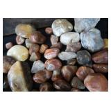 AGATES / ANTIQUE BOX AGATES / ANTIQUE BOX