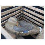 DECOY / VINTAGE WOOD CRATE DECOY / VINTAGE WOOD CRATE