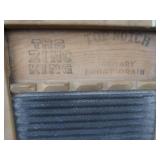 WASHBOARDS / CROCK WASHBOARDS / CROCK