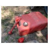 4 BOAT GAS TANKS 4 BOAT GAS TANKS