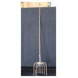 7 TINE ICE FISHING SPEAR 7 TINE ICE FISHING SPEAR