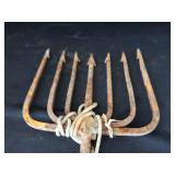 7 TINE ICE FISHING SPEAR 7 TINE ICE FISHING SPEAR