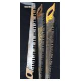 3 VINTAGE CROSS CUT SAWS. 3 VINTAGE CROSS CUT SAWS.