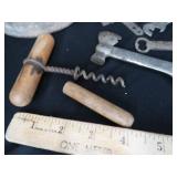 VINTAGE OIL CAN / MINI BOTTLE OPENERS VINTAGE OIL CAN / MINI BOTTLE OPENERS