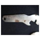 VINTAGE OIL CAN / MINI BOTTLE OPENERS VINTAGE OIL CAN / MINI BOTTLE OPENERS