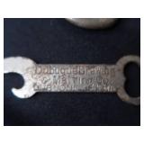 VINTAGE OIL CAN / MINI BOTTLE OPENERS VINTAGE OIL CAN / MINI BOTTLE OPENERS