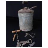 VINTAGE OIL CAN / MINI BOTTLE OPENERS VINTAGE OIL CAN / MINI BOTTLE OPENERS