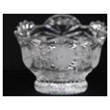GORGEOUS ETCHED CRYSTAL LIDDED CANDY DISH GORGEOUS ETCHED CRYSTAL LIDDED CANDY DISH