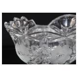 GORGEOUS ETCHED CRYSTAL LIDDED CANDY DISH GORGEOUS ETCHED CRYSTAL LIDDED CANDY DISH
