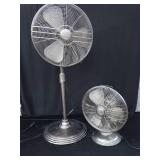 2 MATCHING  HUNTER FANS 2 MATCHING  HUNTER FANS