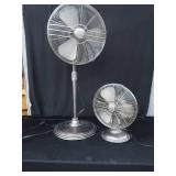 2 MATCHING  HUNTER FANS 2 MATCHING  HUNTER FANS