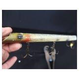 VINTAGE MUSKY LURE . VINTAGE FISH GAFF VINTAGE MUSKY LURE . VINTAGE FISH GAFF