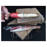 2 VINTAGE MUSKY LURES 2 VINTAGE MUSKY LURES