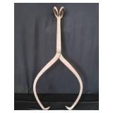 VINTAGE ICE TONGS VINTAGE ICE TONGS