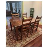 Kitchen Table w/ Chairs Kitchen Table w/ Chairs